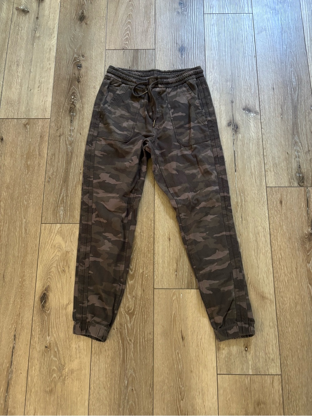 Athleta Farallon Jogger in dark gray